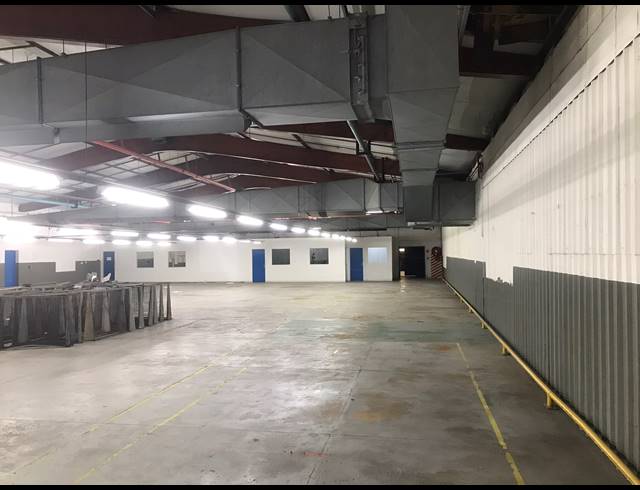 918M² FACTORY TO LET IN HAMMARSDALE